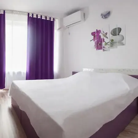 Guest house - пролет *
